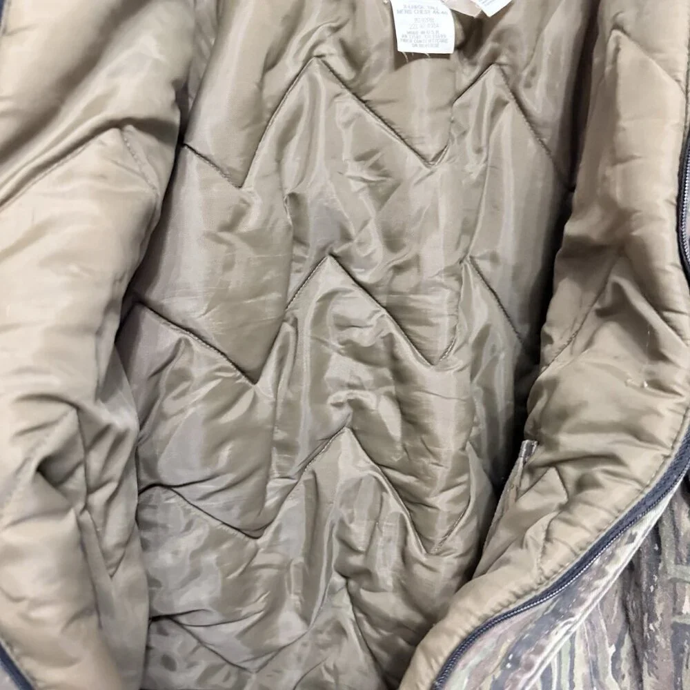 VTG Walls Blizzard-Pruf U.S.A. 90s Camo RealTree Quilt Lined Jacket Size XL